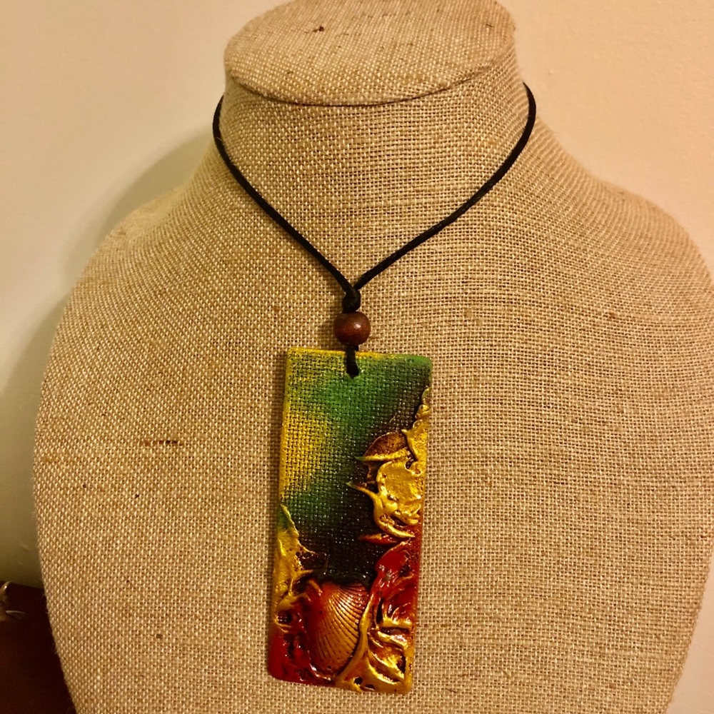 Exotic necklace